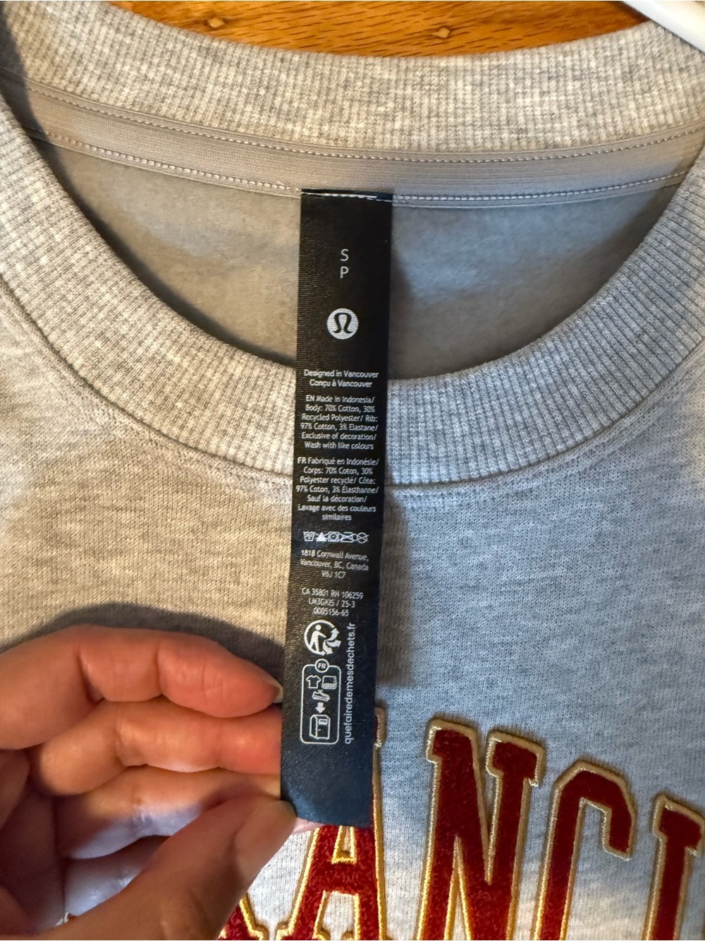 Lululemon San Francisco 49ers Steady State Crewneck - Unisex - Picture 3 of 3